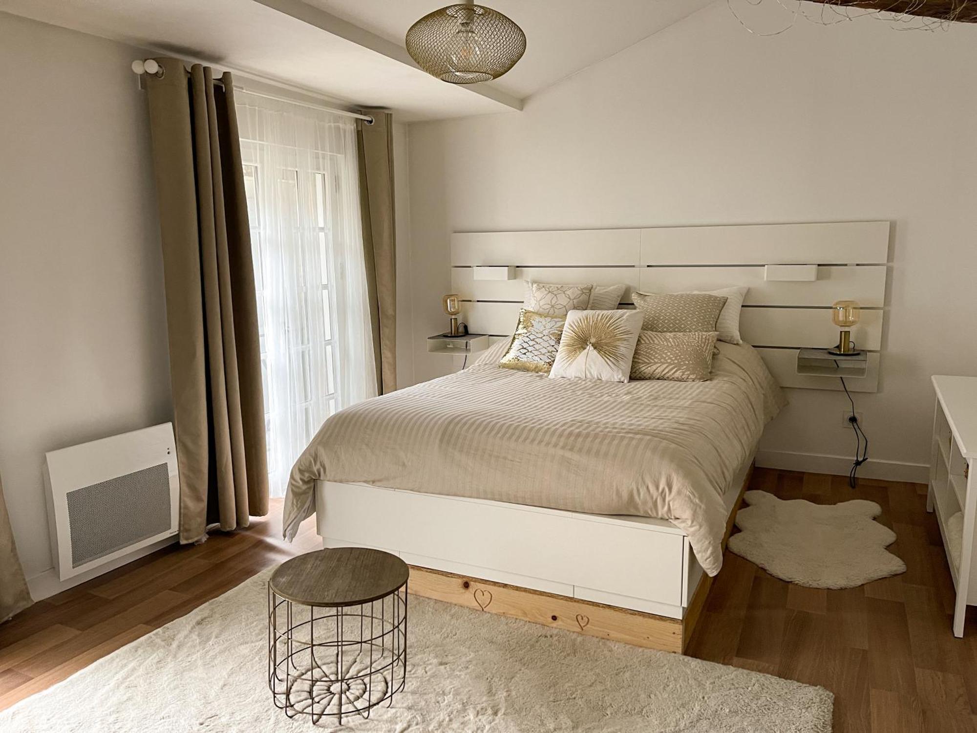 Maison + Parking Prive Au Coeur Angouleme 60M2 Экстерьер фото